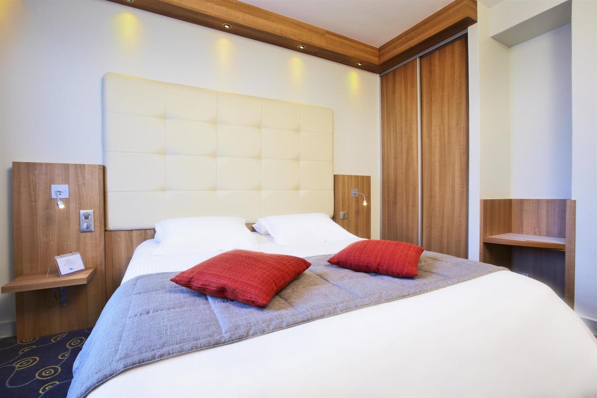 Kyriad Hotel Tours Centre מראה חיצוני תמונה