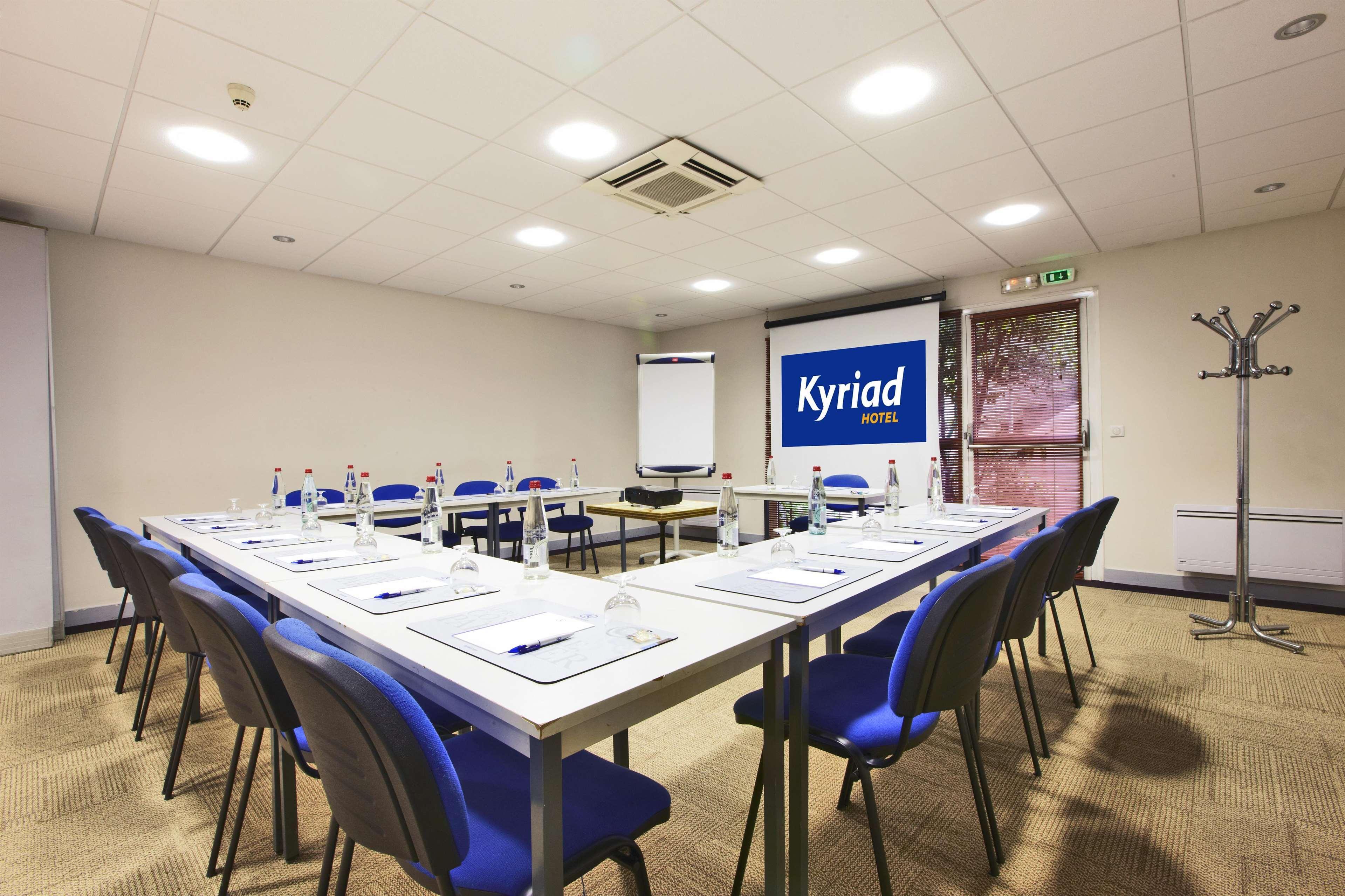 Kyriad Hotel Tours Centre מראה חיצוני תמונה