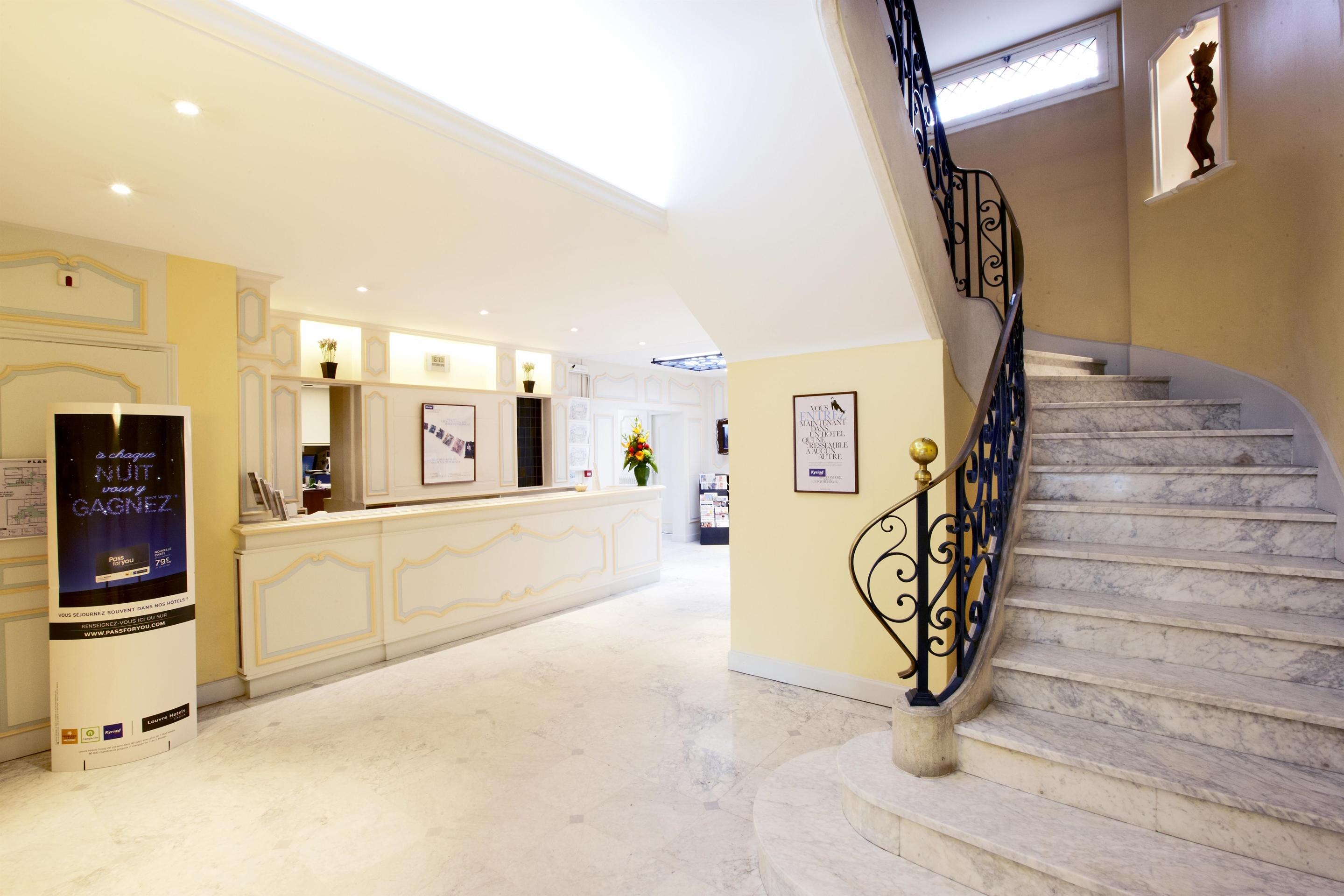 Kyriad Hotel Tours Centre מראה חיצוני תמונה