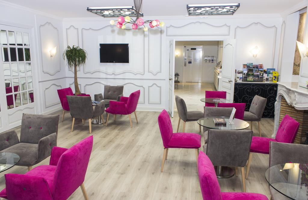 Kyriad Hotel Tours Centre מראה חיצוני תמונה